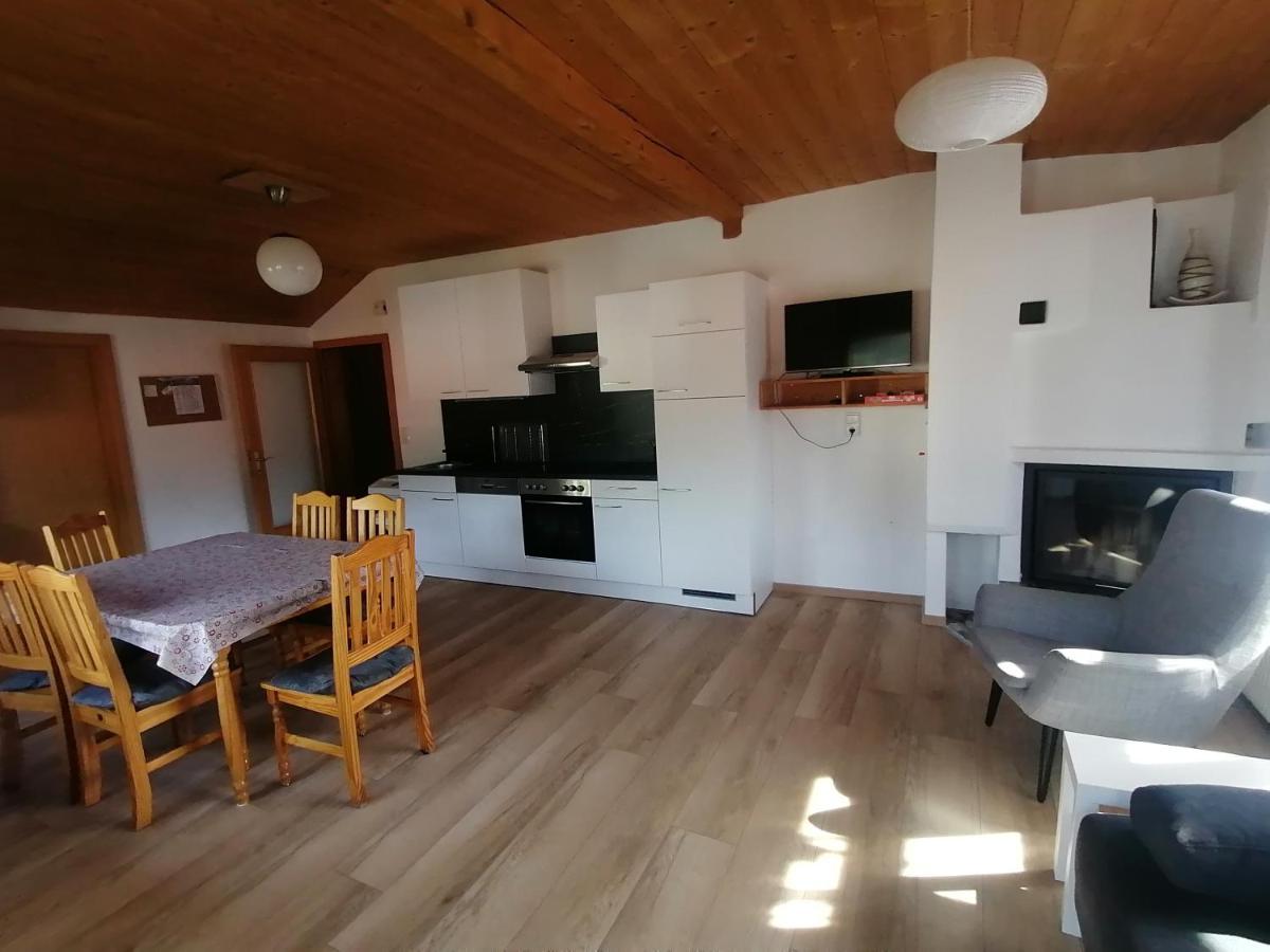 Ferienwohnung Mary 플리스 외부 사진